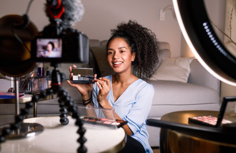 fiche-metier-Createur-contenu-video